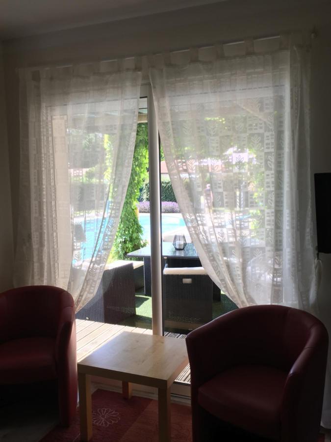 La Chambre Des Amis Parthenay Buitenkant foto